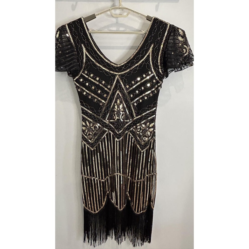 FunDaisy Black Gold Short Sleeve Fringe Flapper Sequin Beaded Midi Dress M